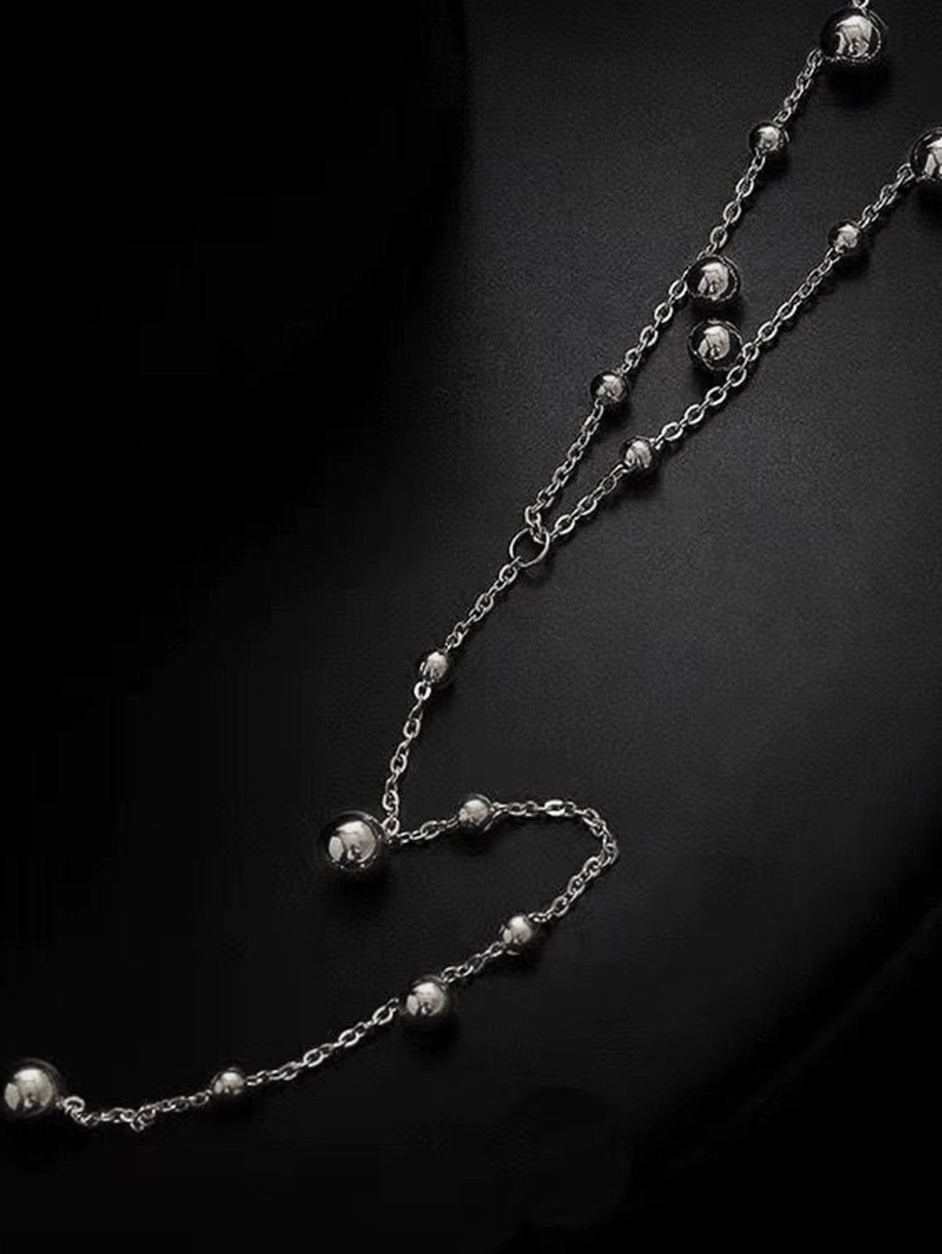 Collana con lunga con Sfere Argento